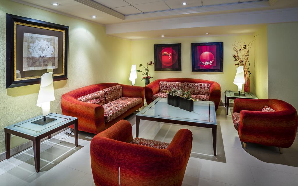 Hotel Avenida Бенидорм Экстерьер фото