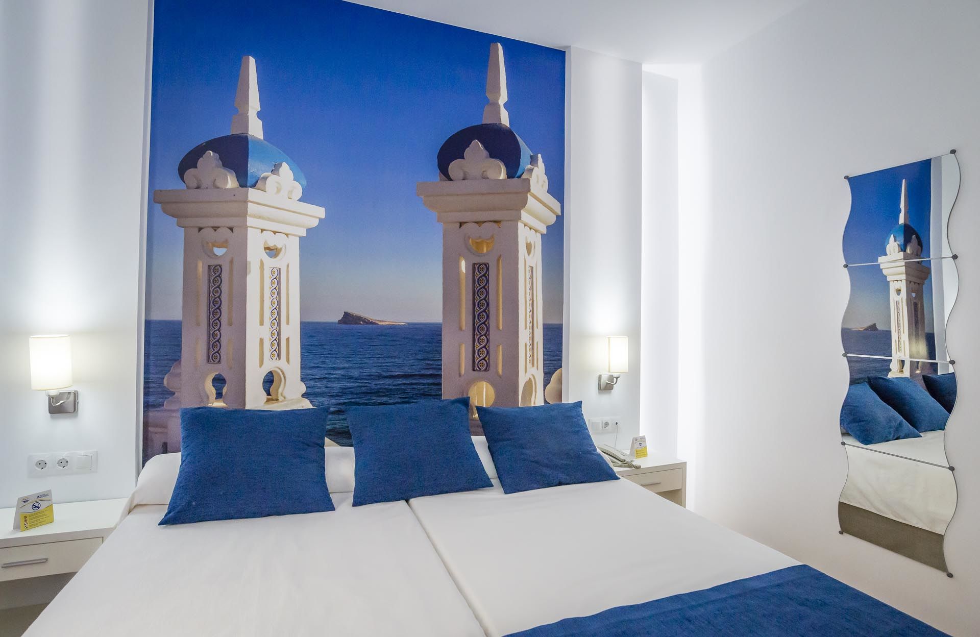 Hotel Avenida Бенидорм Экстерьер фото