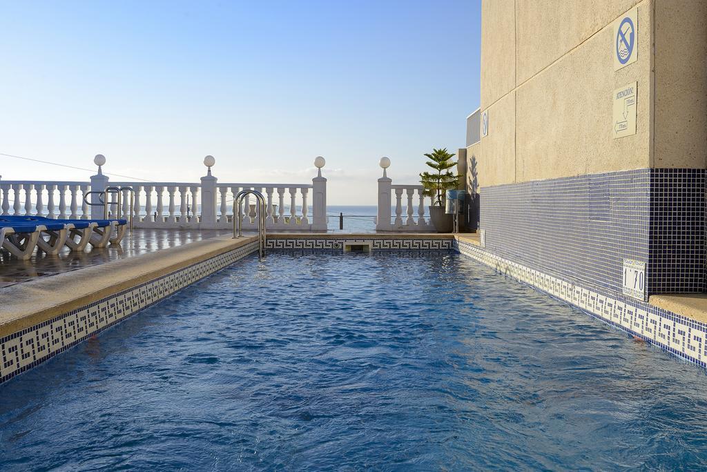 Hotel Avenida Бенидорм Экстерьер фото