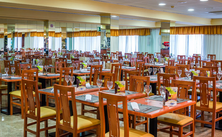 Hotel Avenida Бенидорм Экстерьер фото